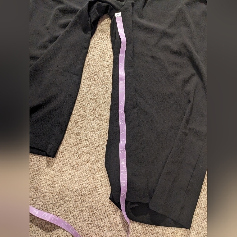Bobeau wide leg capri pants, size M - Picture 5 of 7